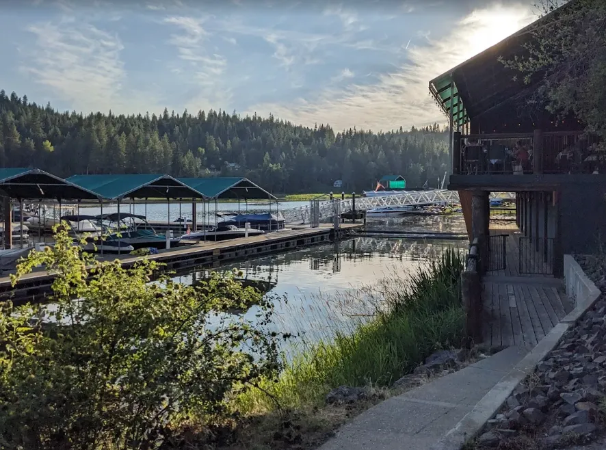 Shooters Bar and Grill by Boat